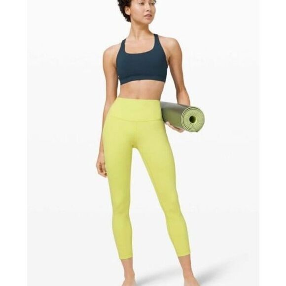 lululemon athletica Pants - Lululemon Wunder Under High-Rise Tight 28" Full-On Luxtreme in Lemon Vibe Size 6